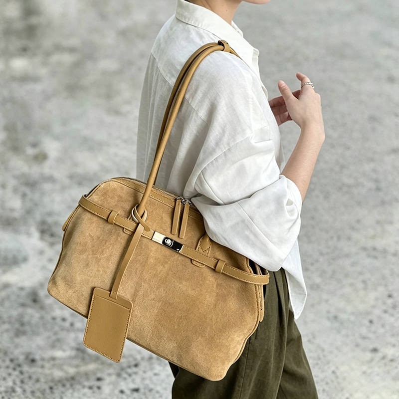 New Women's Genuine Suede Cowh - Half Moon Bag Suede recension och pris