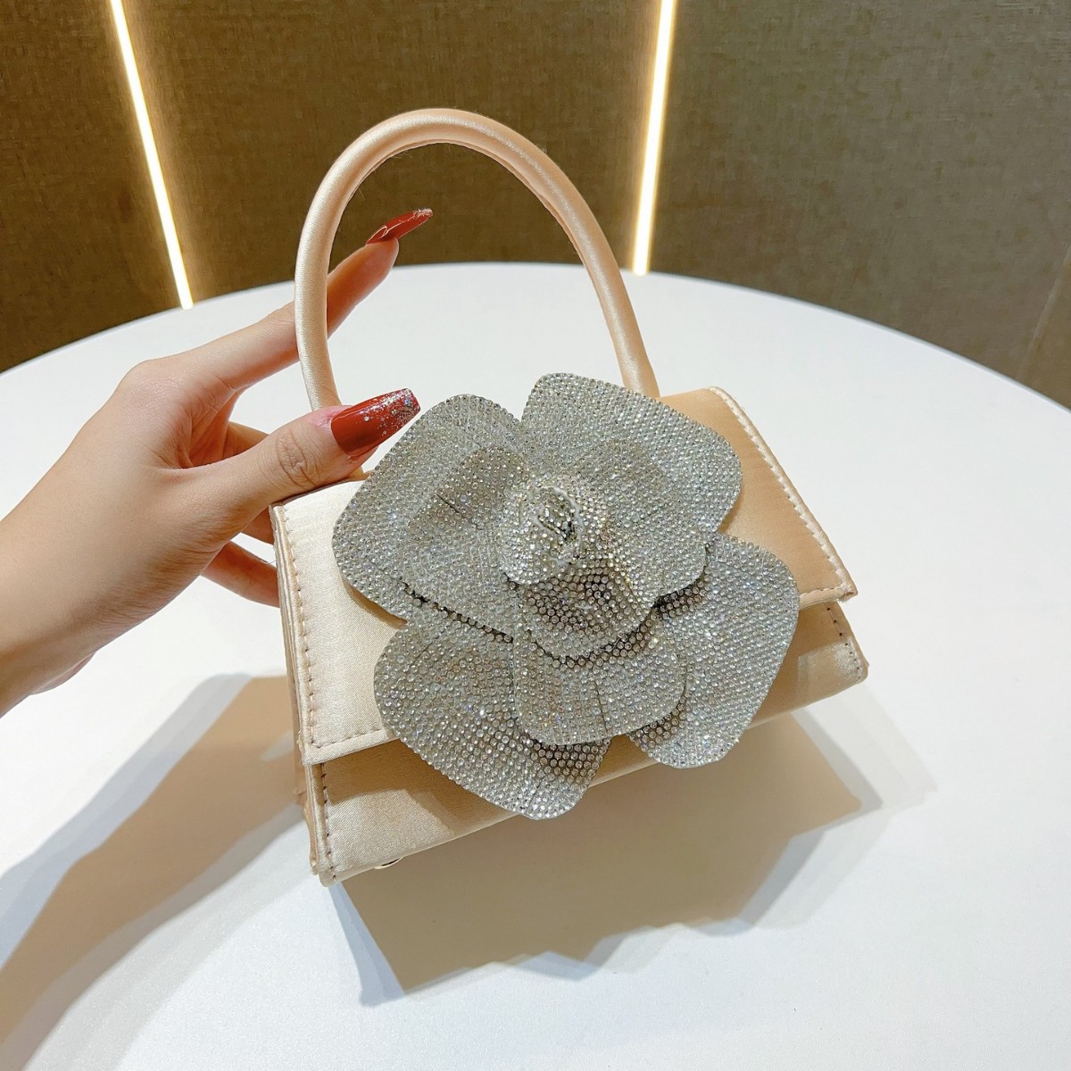 2025 New Luxury Rose Evening C - Luxury Bags News recension och pris