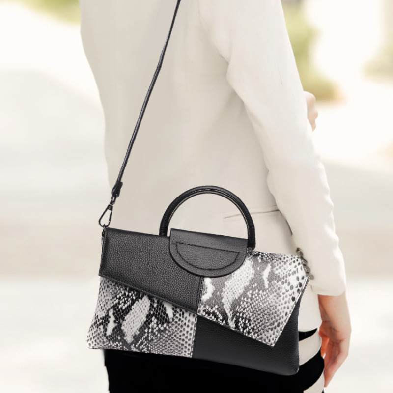 European and American Stylish  - Luxury Bags News recension och pris