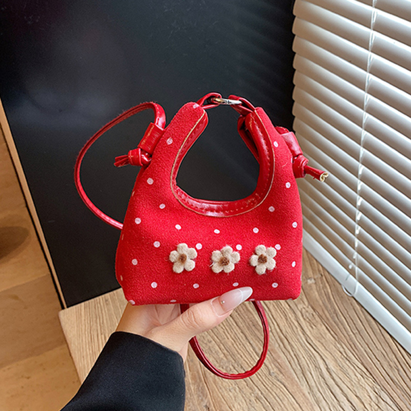 Autumn Winter Sweet Flower Min - Half Moon Bag Suede recension och pris
