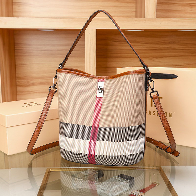 Affordable Luxury Women Handba - Luxury Bags That Are Affordable recension och pris