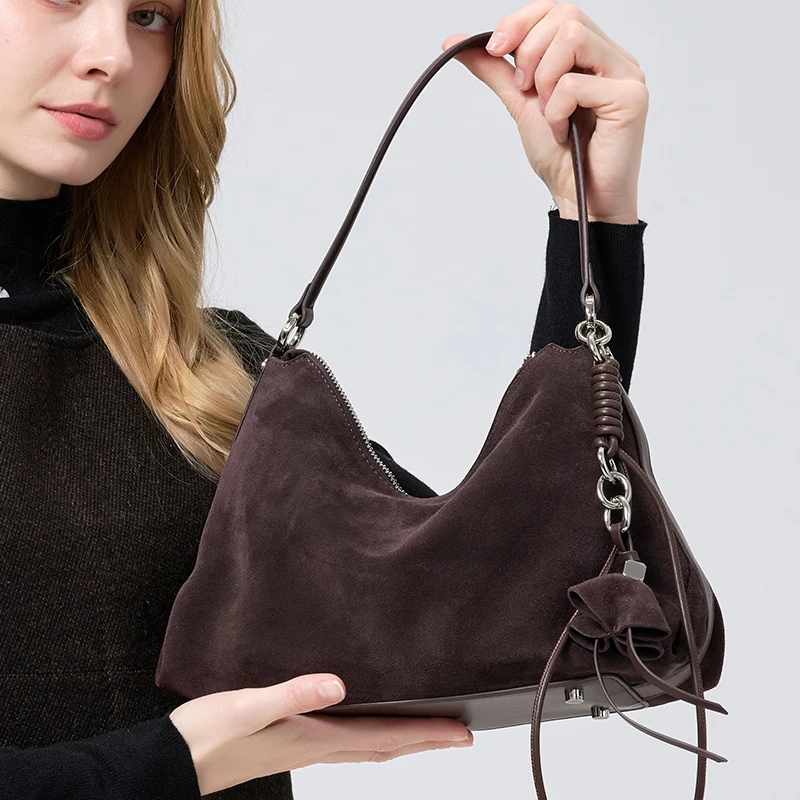 Retro Frosted Genuine Leather  - Half Moon Bag Suede recension och pris