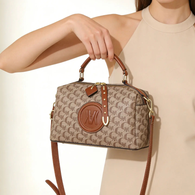 Boston bag, pillow bag, women' - Luxury Bags For Women recension och pris
