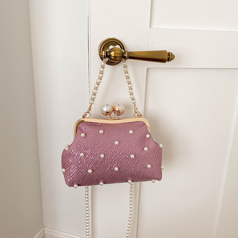 Glitter Pearl Decor Kiss Lock  - Luxury Bags That Are Affordable recension och pris