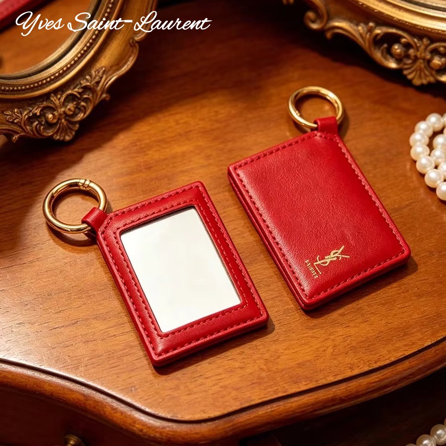 YSL  Red Leather Square Mini P - Women Luxury Bags Ysl recension och pris